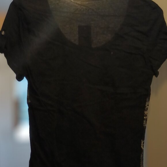 Goth/Rock Black Tee Junior Women's L /NWT - Picture 2 of 2